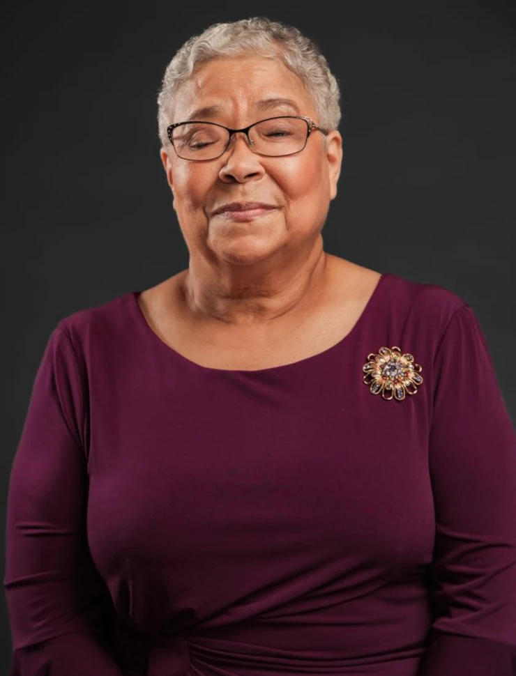 Naomi Winston